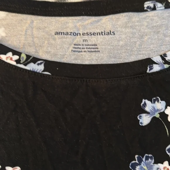 Amazon Essentials Womens Flowy Tank Top - Picture 2 of 6